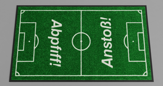 Fußballfeld Fußmatte Anstoß I Limitierte Matte für Sportevents 85x150 cm I Fussball Sommer 2026