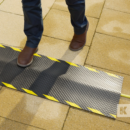 E-Auto Kabelmatte 40cm x 120cm EV Cable mat